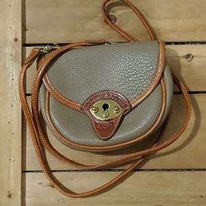 Dooney and Bourke crossbody purse